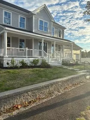 9 Jessica Ln, Weymouth, MA 02190