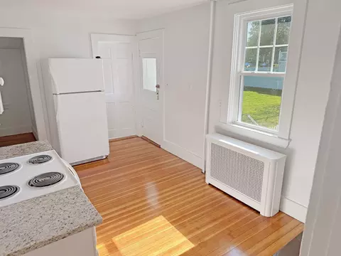 Kitchen - 82 Bohham Rd, Dedham, MA 02026 photo 4 of 5