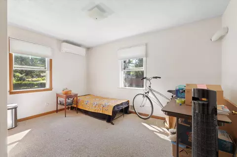Bedroom - 43 Lynde St, Athol, MA 01331 photo 2 of 3