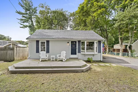 45 Coleman St, Abington, MA 02351