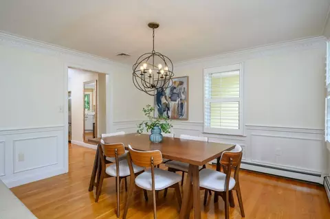 Dining - 37 Ward St, Hingham, MA 02043 photo 2 of 3