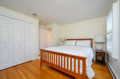 Bedroom - 37 Ward St, Hingham, MA 02043 photo 2 of 3
