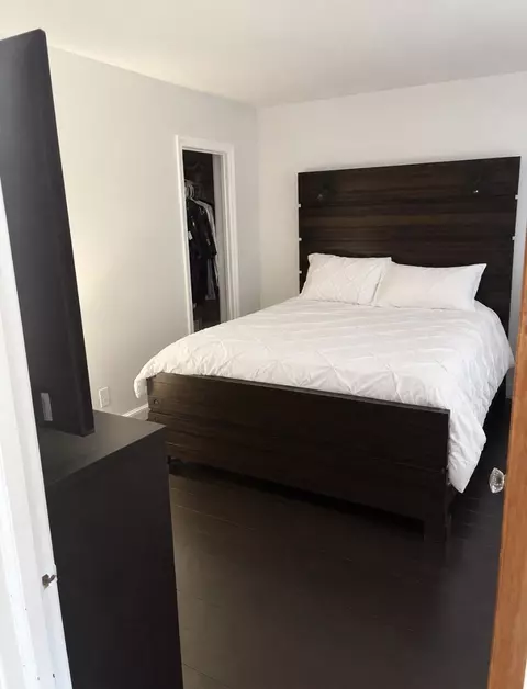 Bedroom - 223 East St, Springfield, MA 01104 photo 2 of 2