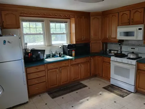 Kitchen - 223 East St, Springfield, MA 01104 photo 1 of 2
