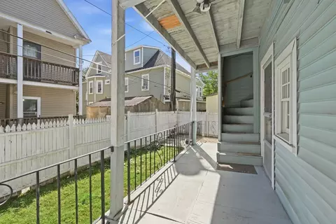 Exterior - 15 Maple Tree Ln, Worcester, MA 01602 photo 3 of 8