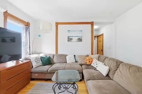 Living - 15 Maple Tree Ln, Worcester, MA 01602 photo 2 of 3