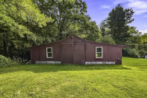 Exterior - 15 North St, Upton, MA 01568 photo 3 of 11