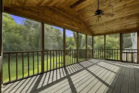 Exterior - 15 North St, Upton, MA 01568 photo 4 of 11