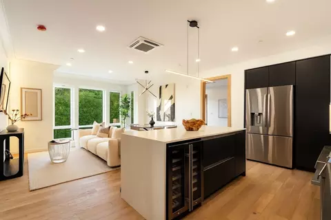 388 Washington St #402, Quincy, MA 02169