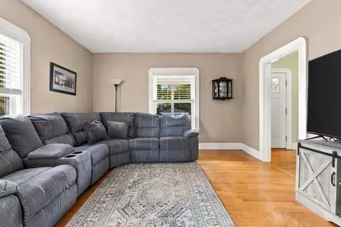 Living - 11 Sweetser Ave, Reading, MA 01867 photo 2 of 2