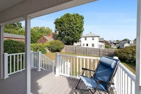 Exterior - 11 Sweetser Ave, Reading, MA 01867 photo 5 of 10