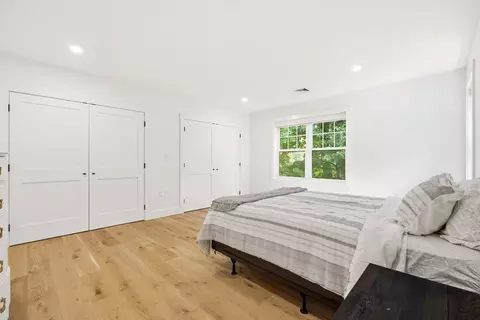 Bedroom - 25 Meadowbrook Rd, Dover, MA 02030 photo 2 of 4