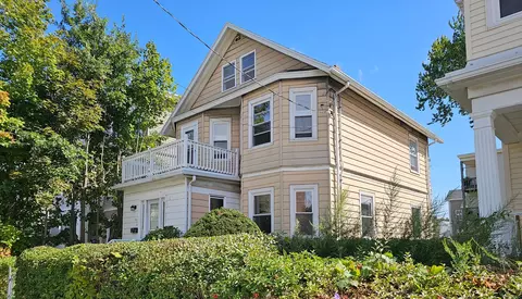 149 Billings Rd, Quincy, MA 02171