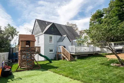 Exterior - 16 Thayer St, Worcester, MA 01603 photo 7 of 8