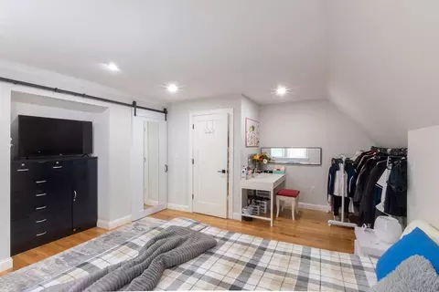 Bedroom - 16 Thayer St, Worcester, MA 01603 photo 8 of 9