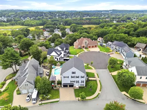 View/Area - 2 Oneil Way, Saugus, MA 01906 photo 3 of 4