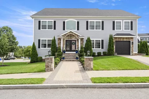 Exterior - 2 Oneil Way, Saugus, MA 01906 photo 7 of 8