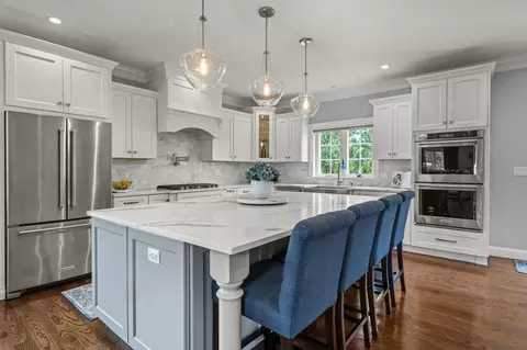 Kitchen - 2 Oneil Way, Saugus, MA 01906 photo 1 of 4