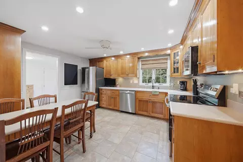 Kitchen - 80 Dodge Hill Rd, Sutton, MA 01590 photo 2 of 2