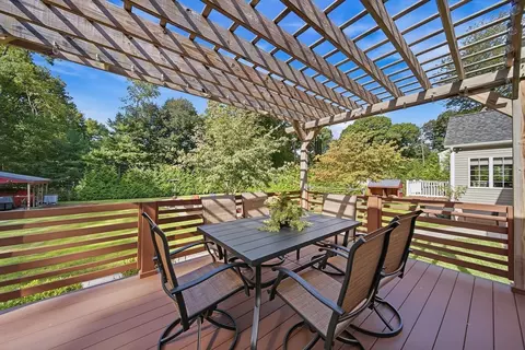 Exterior - 80 Dodge Hill Rd, Sutton, MA 01590 photo 5 of 16