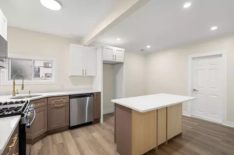 Kitchen - 376 N Underwood St, Fall River, MA 02720 photo 10 of 11