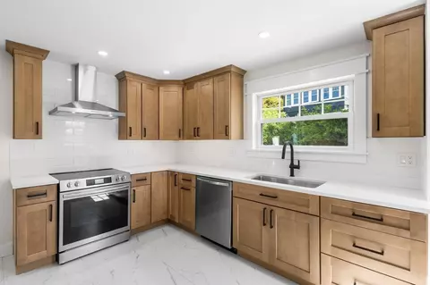 Kitchen - 256 Weetamoe St, Fall River, MA 02720 photo 3 of 4