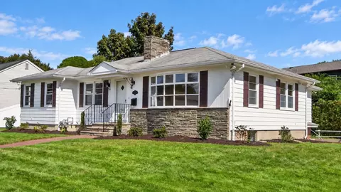120 Homewood Ave, North Providence, RI 02911