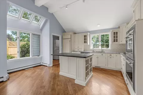 Kitchen - 10 Floret Cir #10, Hingham, MA 02043 photo 2 of 4