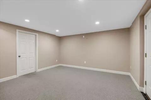 Other - 10 Floret Cir #10, Hingham, MA 02043 photo 5 of 8