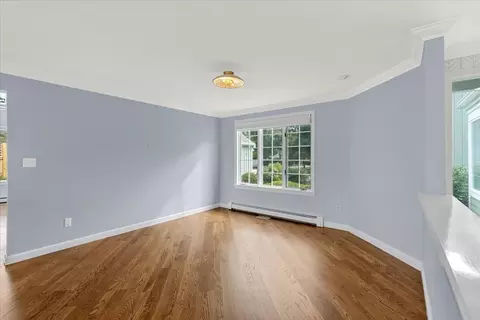 Living - 10 Floret Cir #10, Hingham, MA 02043 photo 6 of 8
