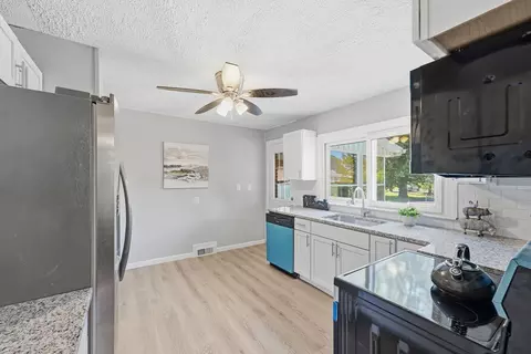 Kitchen - 78 Wollaston St, Springfield, MA 01119 photo 2 of 3