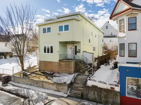 Exterior - 528 Ferry St, Everett, MA 02149 photo 4 of 7