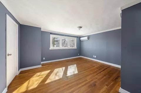Bedroom - 528 Ferry St, Everett, MA 02149 photo 4 of 5