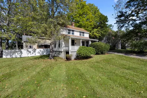 3 Fullam Hill Rd, North Brookfield, MA 01535