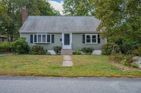 124 King Hill Rd, Braintree, MA 02184