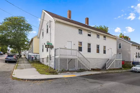 17-19 Hazard Ct, New Bedford, MA 02740