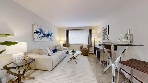 109 Warren St #3, Watertown, MA 02472