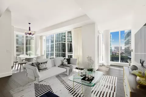 22 Liberty Dr #10G, Boston, MA 02210