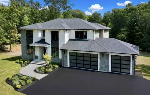 76 Winterberry Ln # -M, Easton, MA 02356