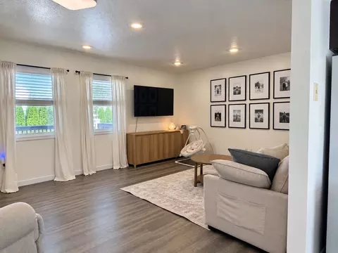 Living - 145 Mckinstry Ave, Chicopee, MA 01013 photo 2 of 4