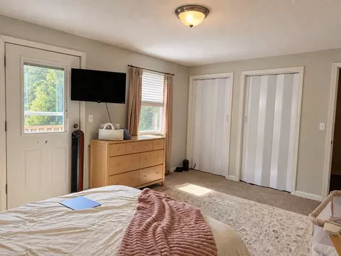 Bedroom - 145 Mckinstry Ave, Chicopee, MA 01013 photo 2 of 9