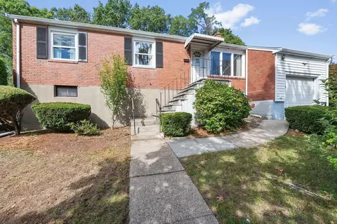 195 Temple Rd, Waltham, MA 02452
