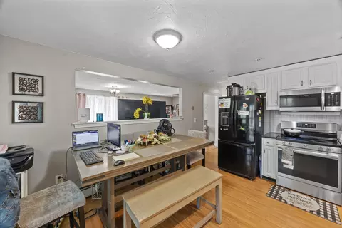 Other - 133 Commonwealth Ave #B, Worcester, MA 01604 photo 4 of 11