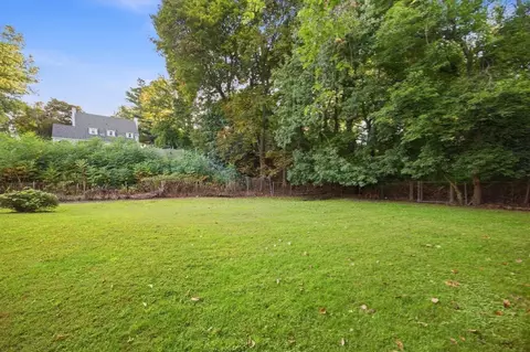 Exterior - 74 Springfield St, Springfield, MA 01107 photo 5 of 5