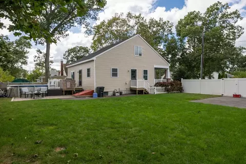 Exterior - 18 Elmwood St, Wareham, MA 02571 photo 11 of 13