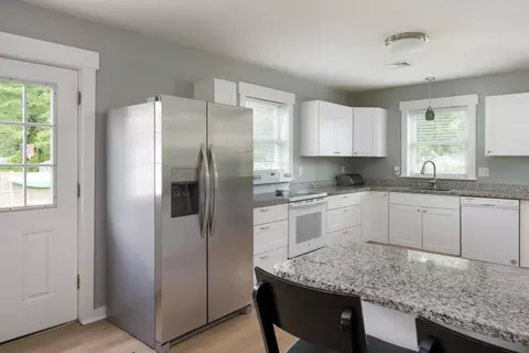 Kitchen - 18 Elmwood St, Wareham, MA 02571 photo 1 of 2