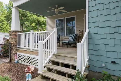 Exterior - 18 Elmwood St, Wareham, MA 02571 photo 2 of 13