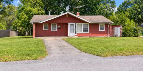 44 Bernard Cir, Brockton, MA 02302