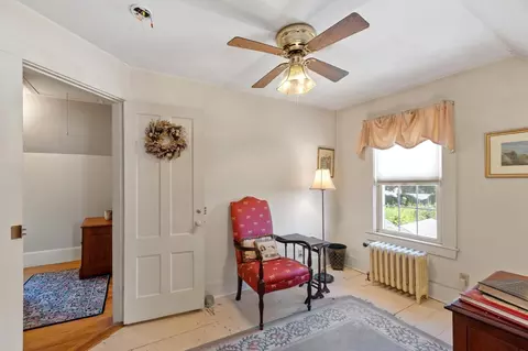 Bedroom - 37 Hartz St, Gloucester, MA 01930 photo 2 of 4