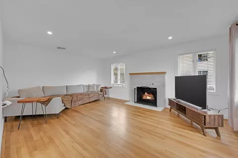 Living - 79 Chilmark St, Worcester, MA 01604 photo 1 of 4